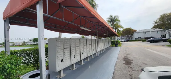 $2,399 | 14133 Southwest 121st Place, Unit 9, Miami, FL 33186