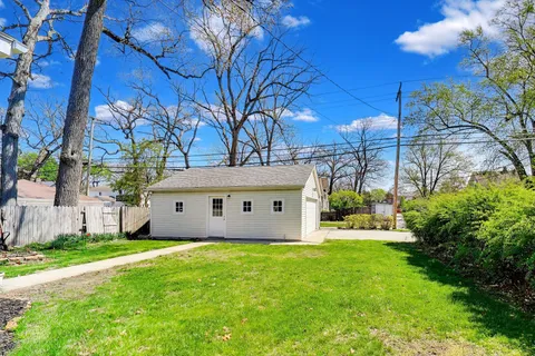 a house view with a garden space