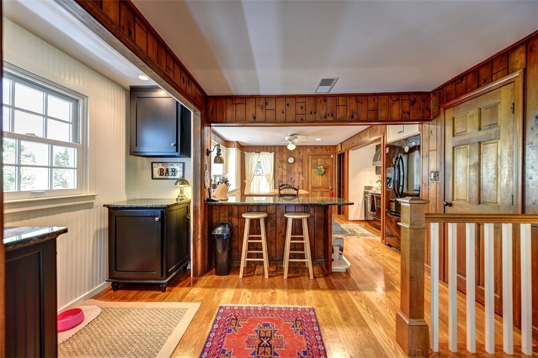 7 Hillside Road Cumberland, RI 02864 - Photo 12 of 40
