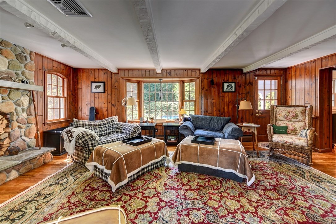 7 Hillside Road Cumberland, RI 02864 - Photo 14 of 40