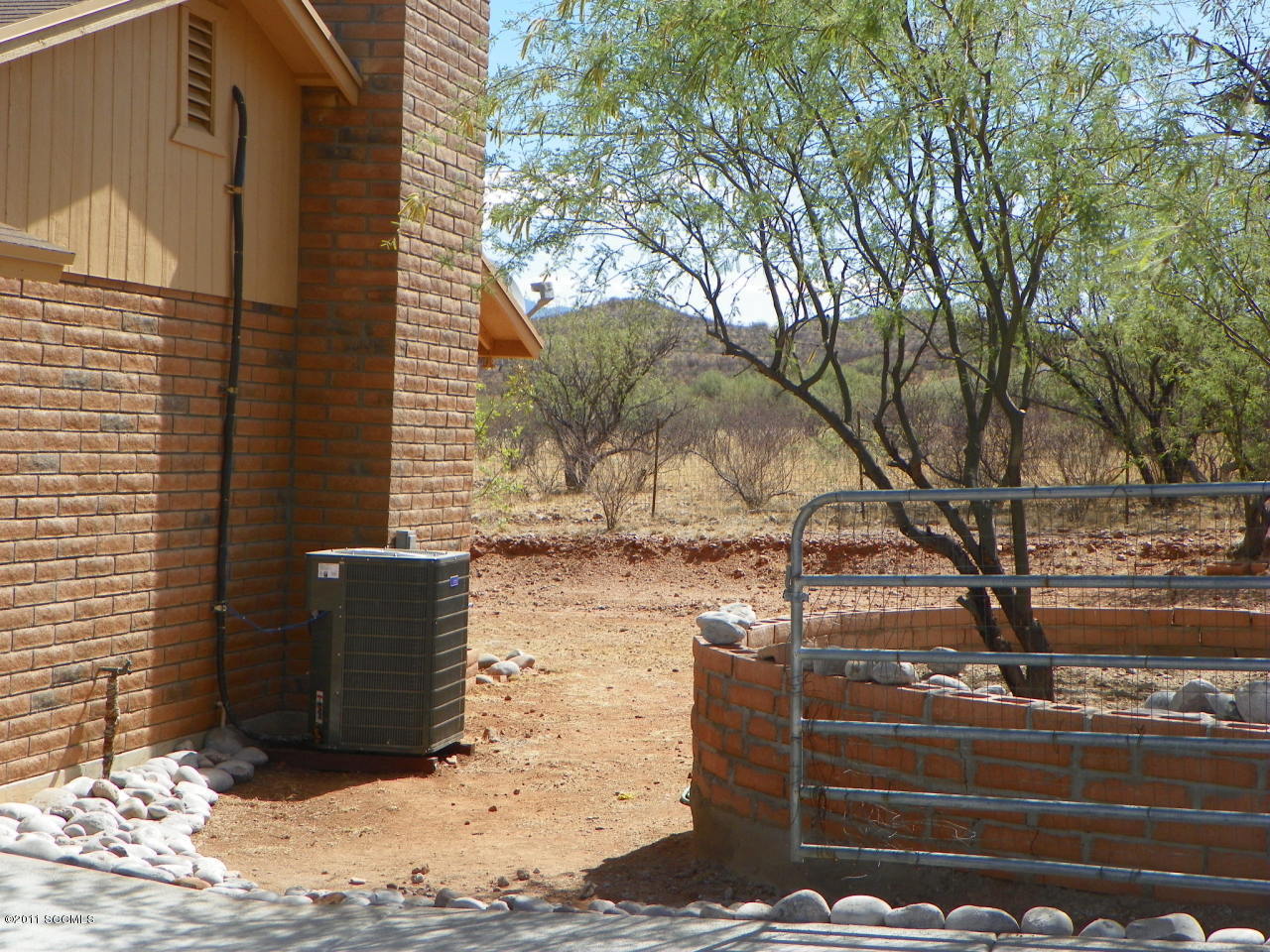 24 Calle Dinamarca Rio Rico, AZ 85648 - Photo 2 of 18 Gallery Image 2