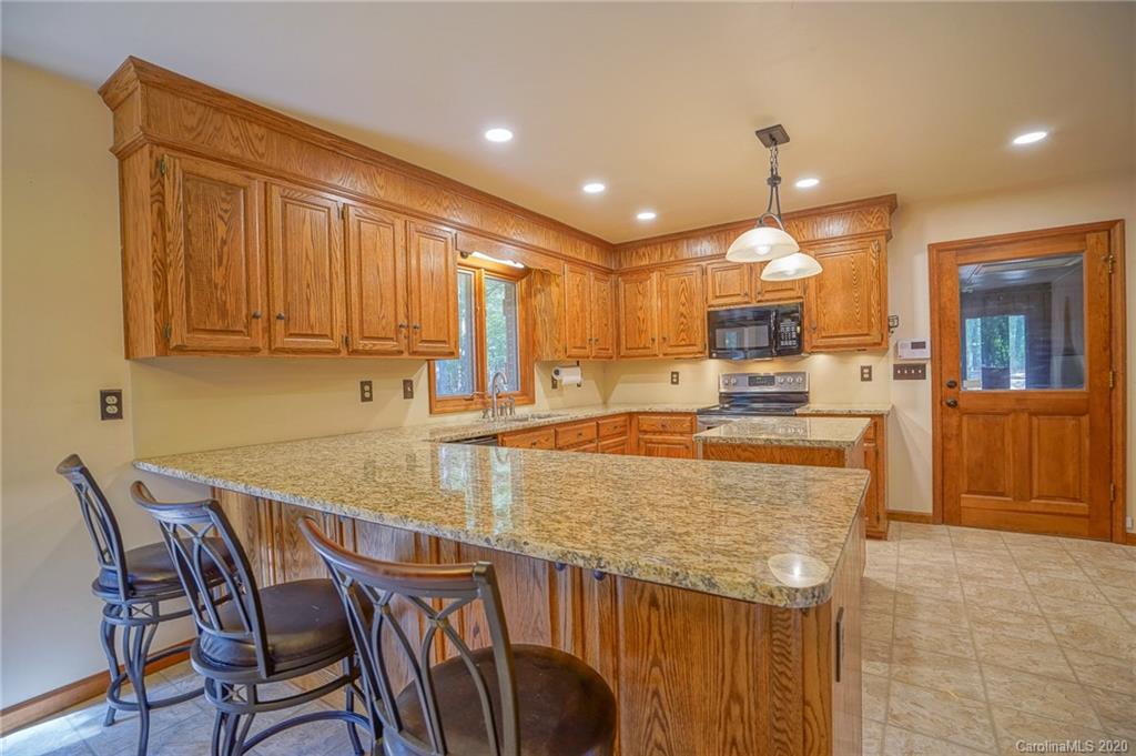 2415 Potter Road Waxhaw, NC 28173 - Photo 16 of 44 Gallery Image 16