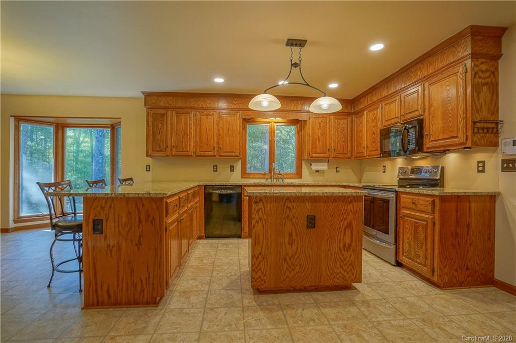 2415 Potter Road Waxhaw, NC 28173 - Photo 17 of 44 Gallery Image 17