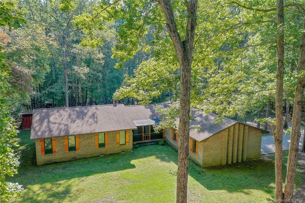 2415 Potter Road Waxhaw, NC 28173 - Photo 5 of 44 Gallery Image 5