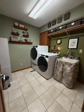 $379,900 | 51262 Shady Lane, Elkhart, IN 46514