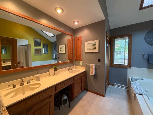 $379,900 | 51262 Shady Lane, Elkhart, IN 46514