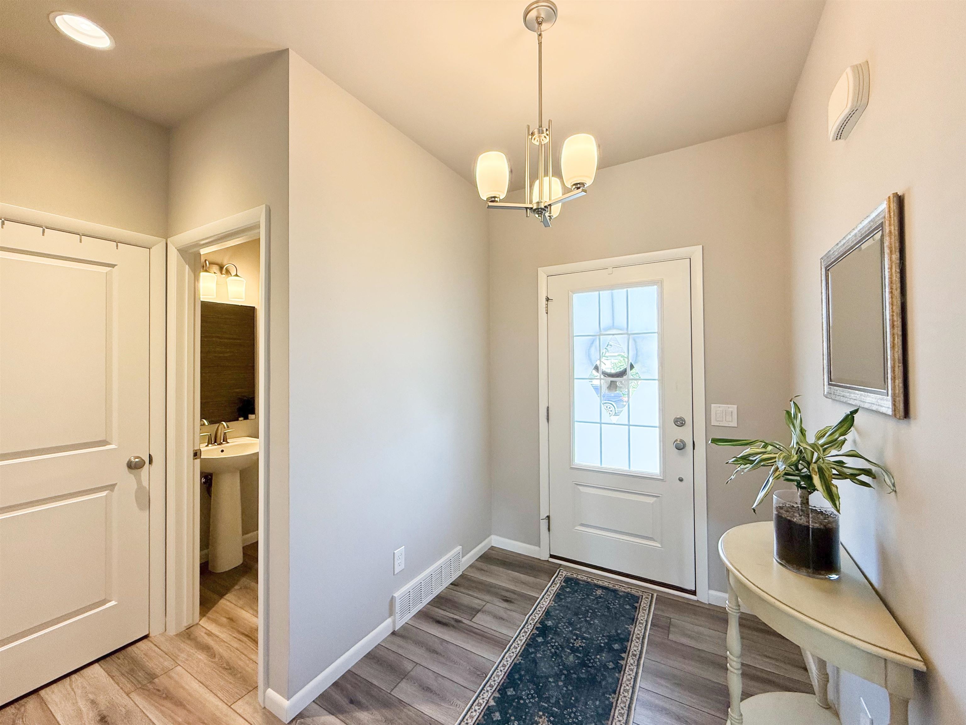 943 Silver Ripple Way DeForest, WI 53532 - Photo 5 of 48