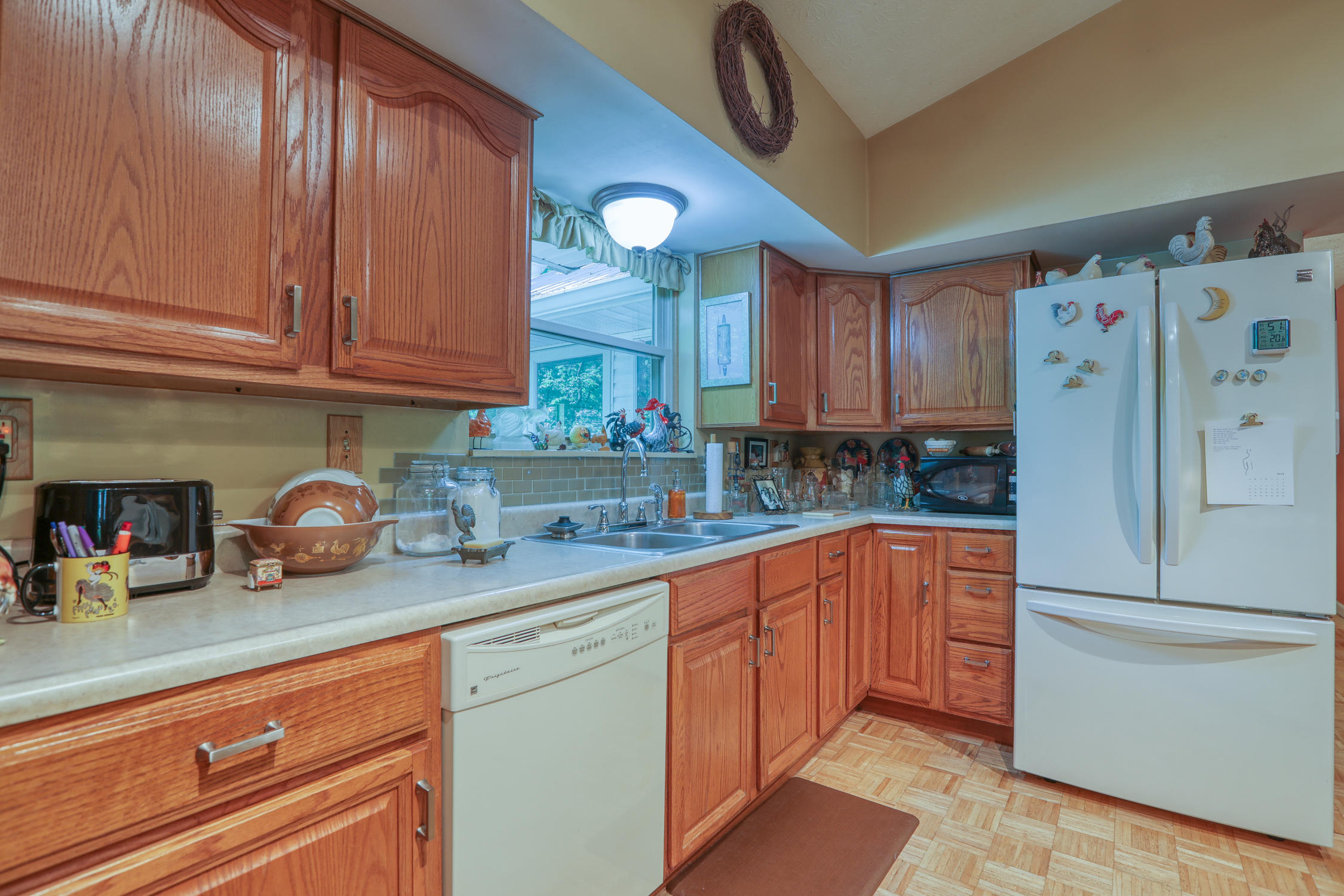 132 Rabbit Run Way Dandridge, TN 37725 - Photo 13 of 44 BG. 132 Rabbit Run. Dandridge MLSb (3 o