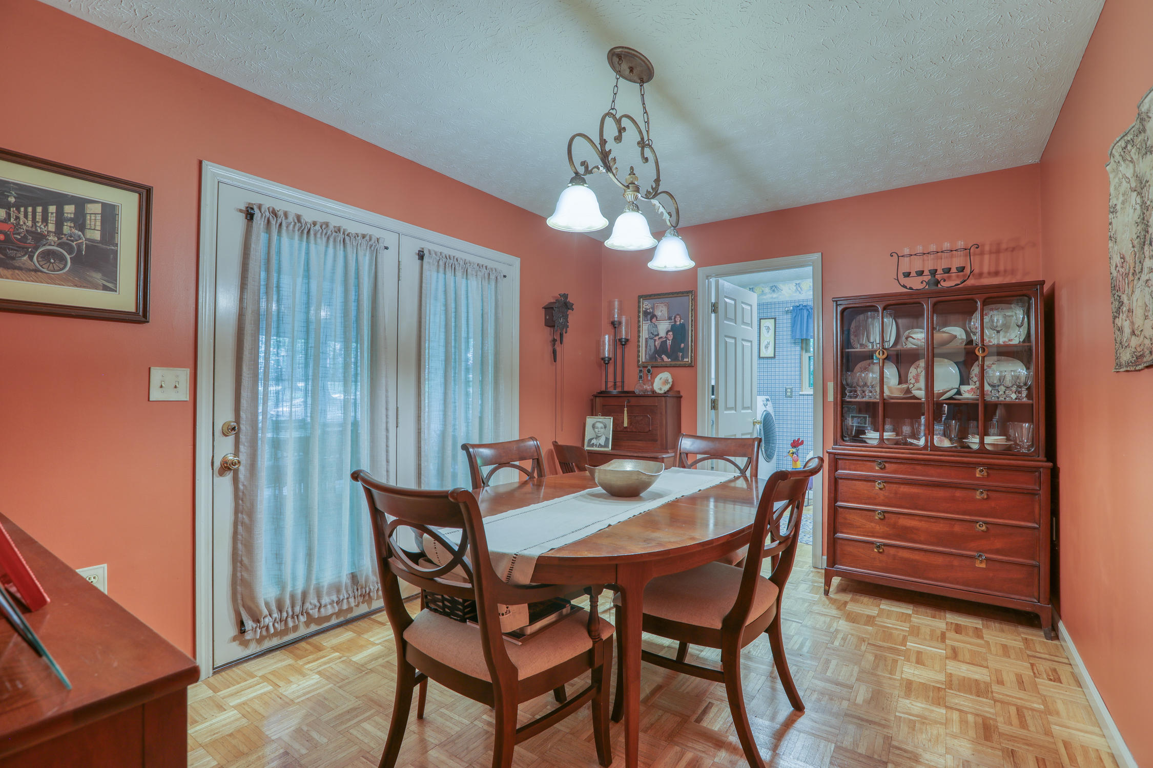 132 Rabbit Run Way Dandridge, TN 37725 - Photo 17 of 44 Formal dining room.