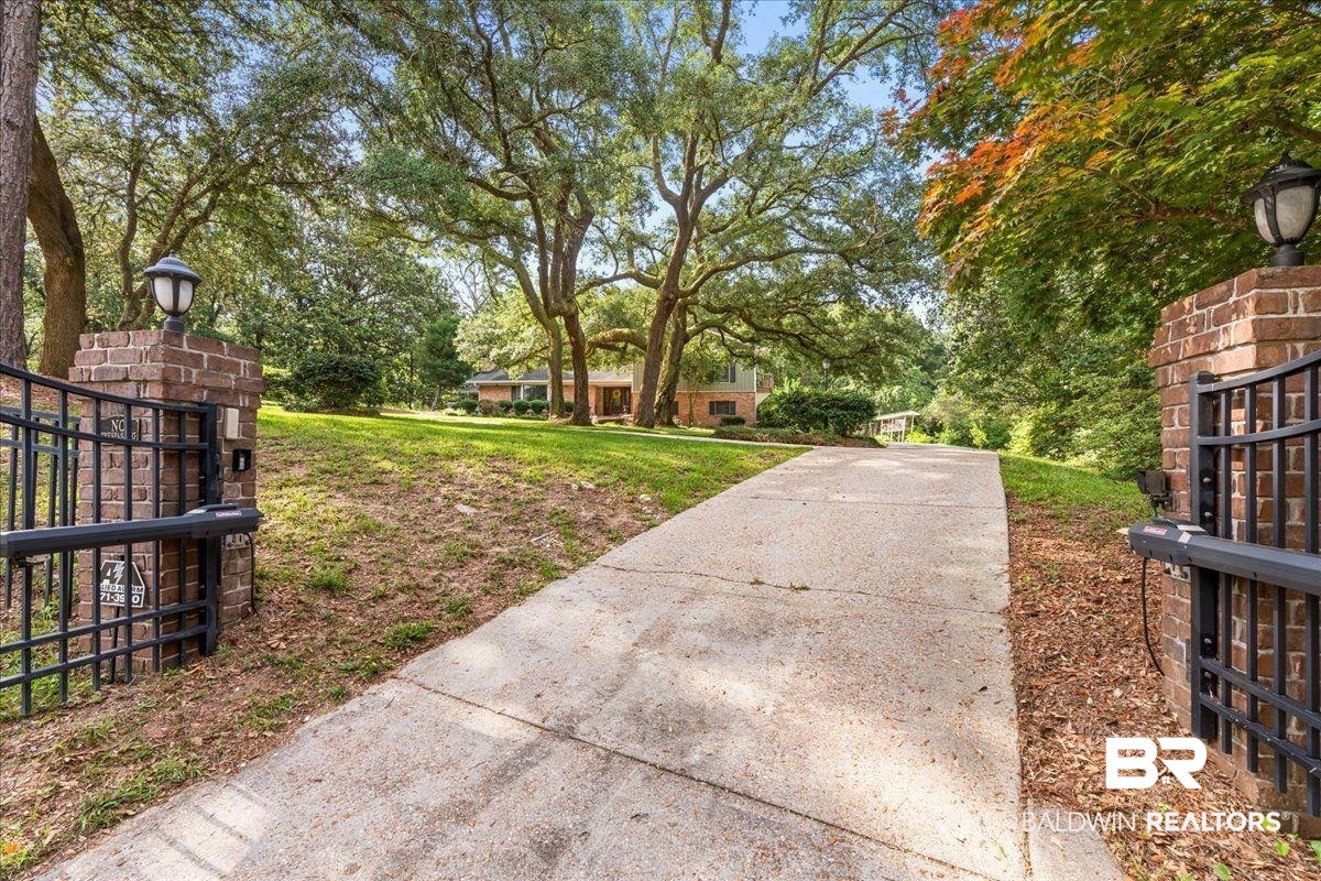 8321 Fordham Road Mobile, AL 36619 - Photo 5 of 50