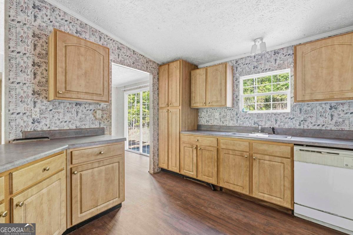 245 Sweet Gum Road Mansfield, GA 30055 - Photo 14 of 36