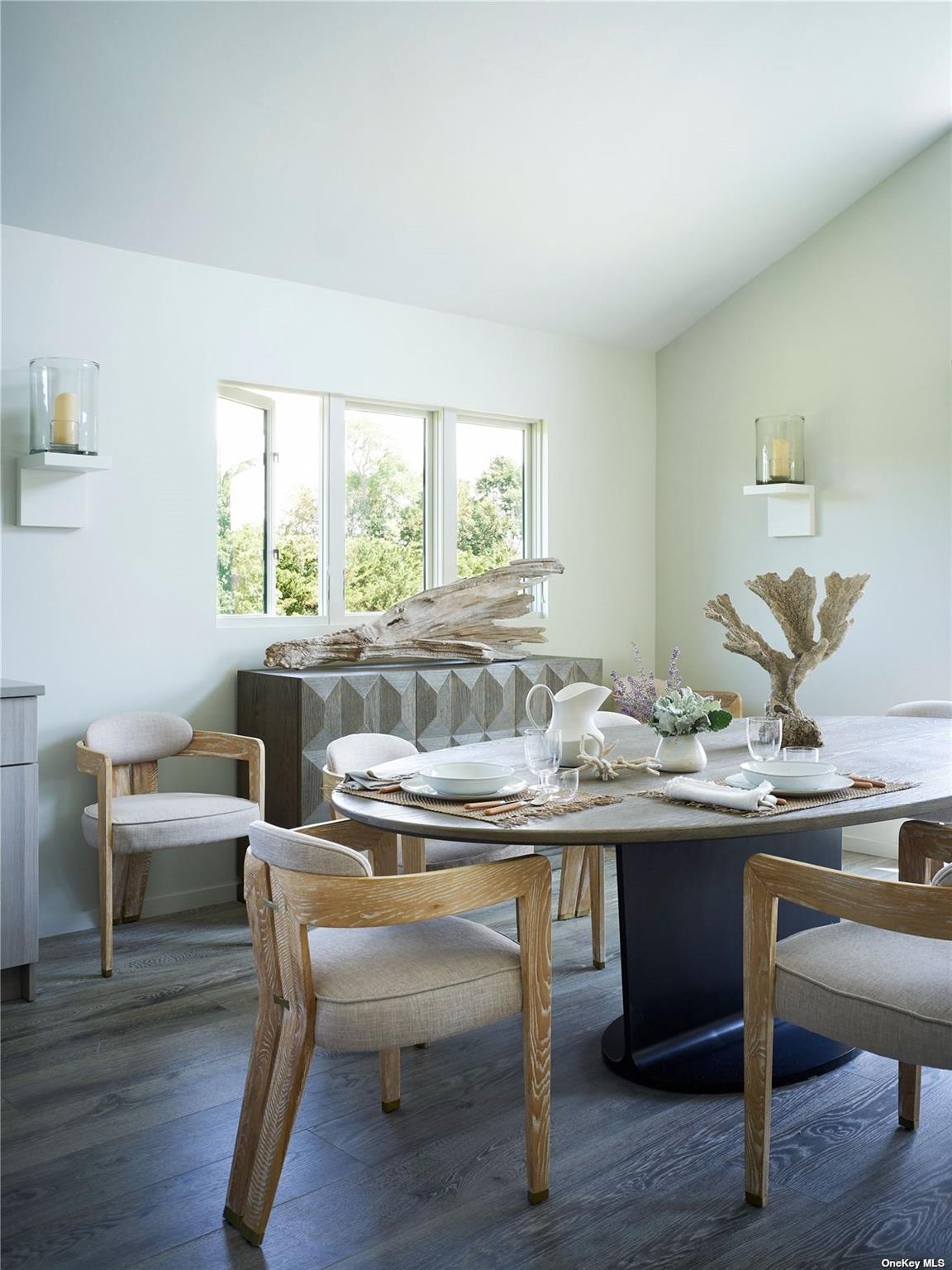 27840 Main Road Orient, NY 11957 - Photo 16 of 25 2nd Floor Dining Area