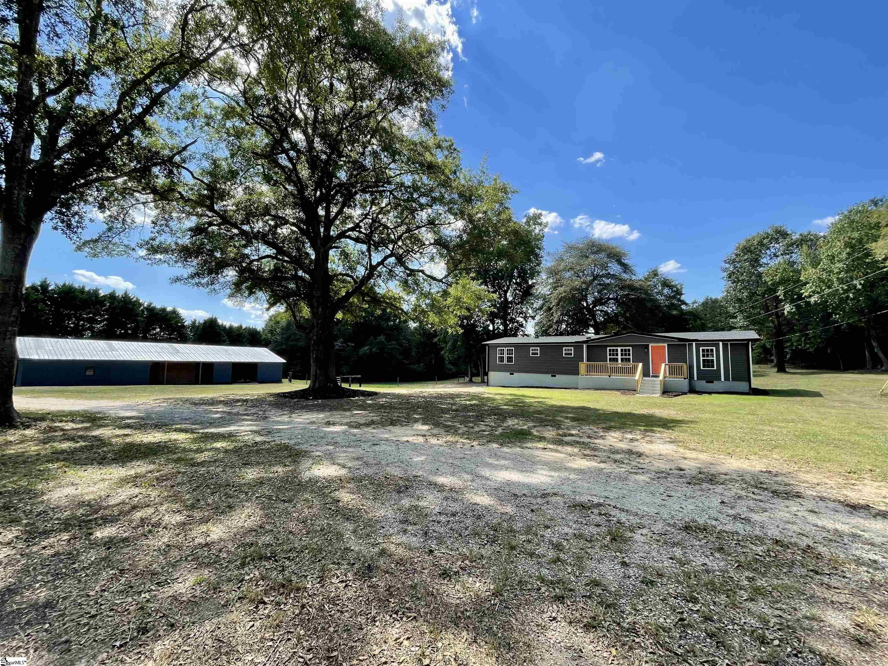 3471 Georgia Road Gray Court, SC 29645 - Photo 1 of 21