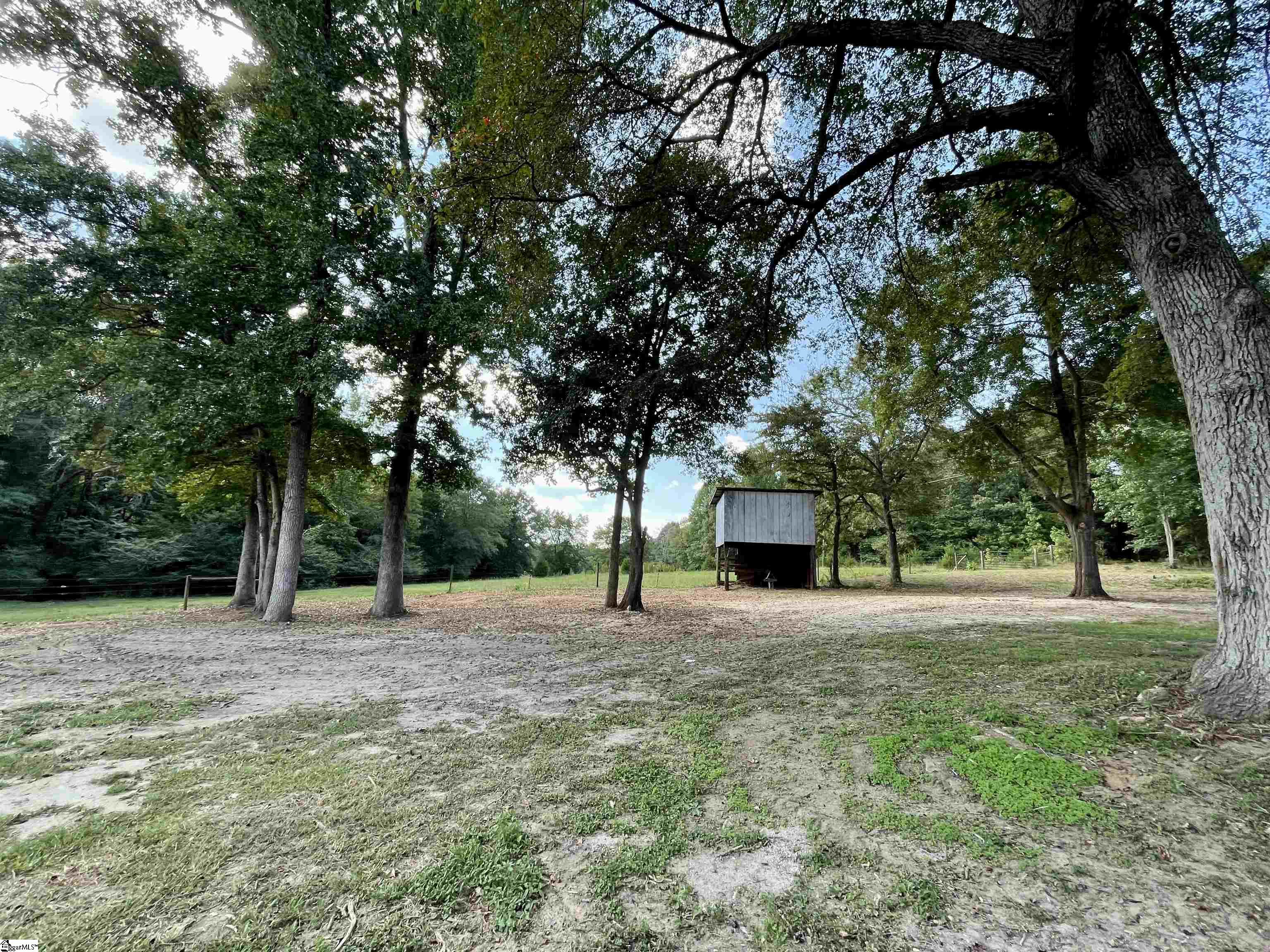 3471 Georgia Road Gray Court, SC 29645 - Photo 6 of 21