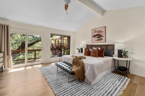 $1,250,000 | 2303 Doral Drive, Austin, TX 78746