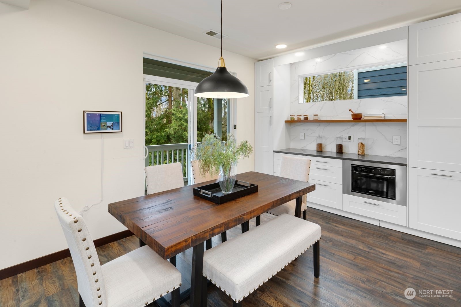 17605 3rd Avenue Southeast Bothell, WA 98012 - Photo 14 of 38 a living room with furniture and a wooden floor