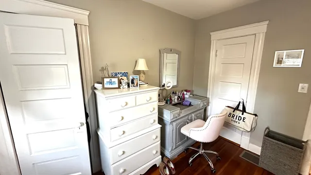 $3,200 | 128 Garden Cambridge Ma, Unit 1, Cambridge, MA 02138