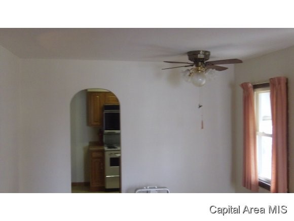 2640 South 8th Street Springfield, IL 62703 - Photo 4 of 24