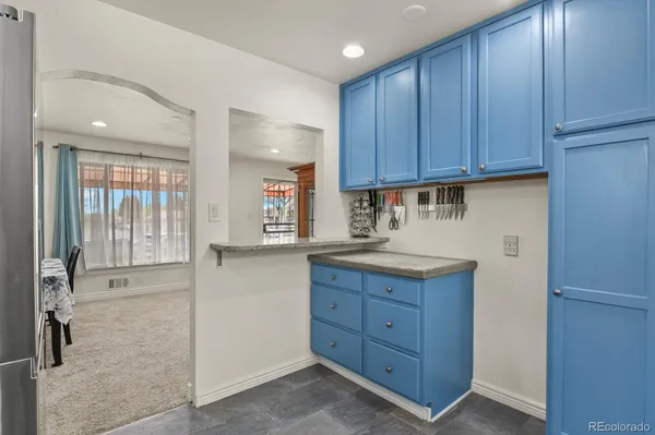 $447,500 | 7201 Avrum Drive, Denver, CO 80221