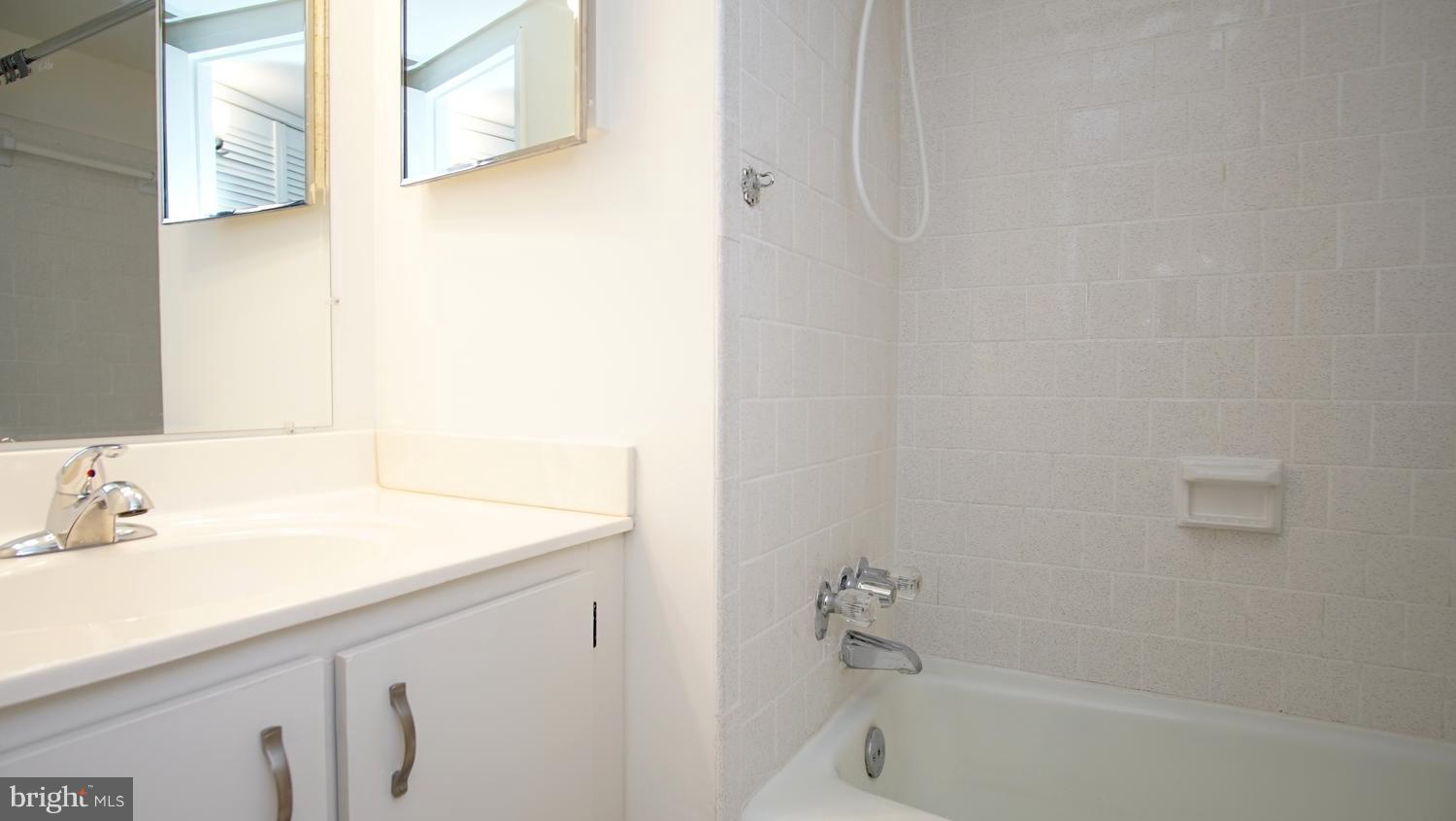 17810 Buehler Road, Unit 2C4 153 Olney, MD 20832 - Photo 15 of 17 Full Bath