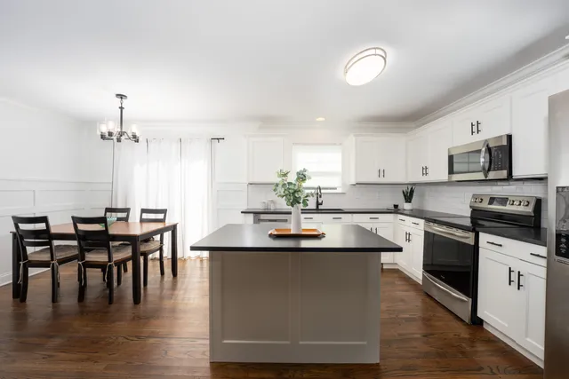 $450,000 | 420 Cedar Hill Lane Northwest, Cleveland, TN 37312