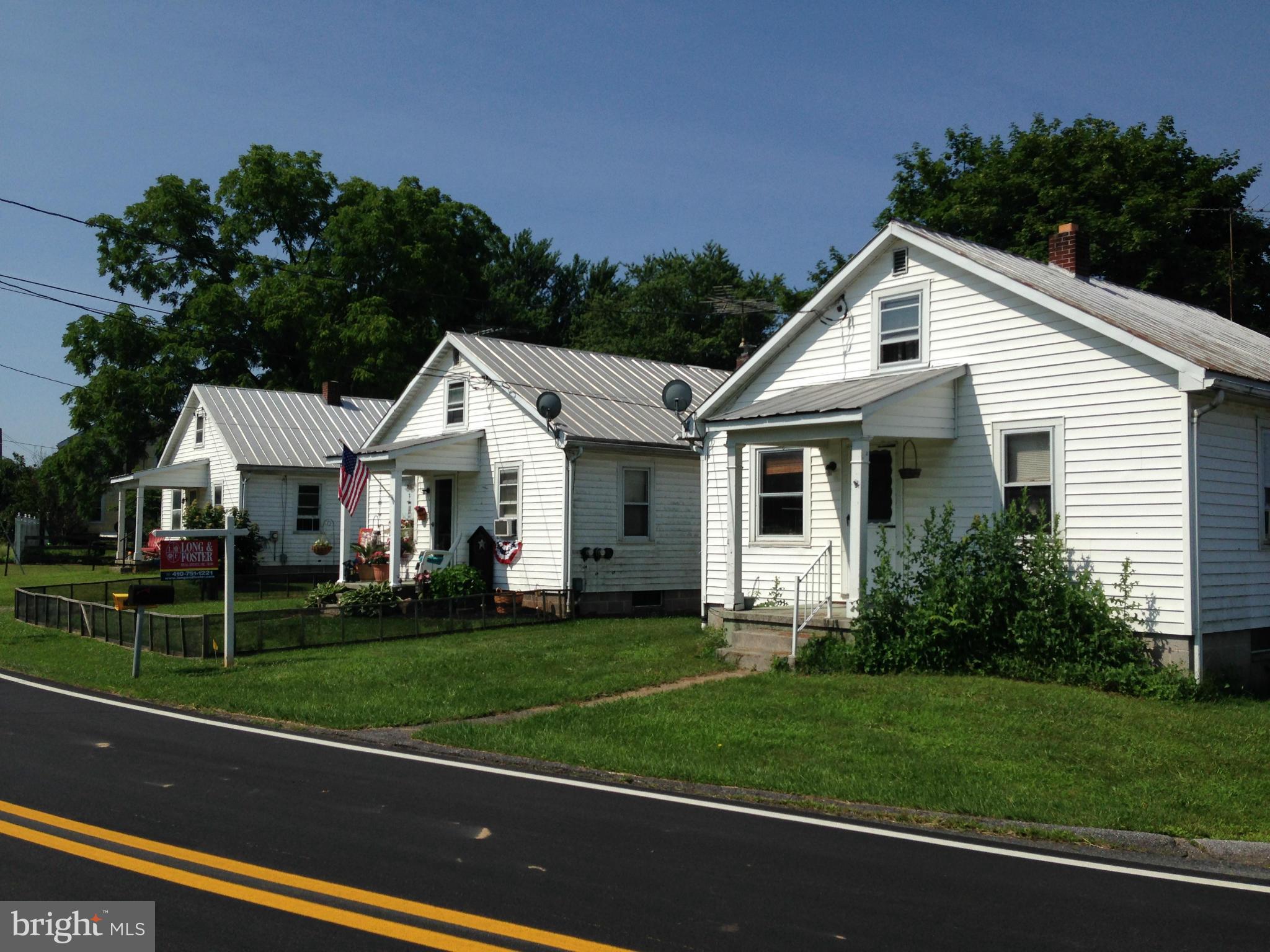 Exterior (Front)