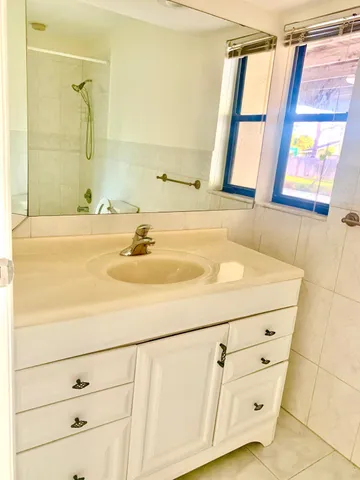 $3,300 | 107 Gibraltar Street, Royal Palm Beach, FL 33411