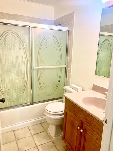 $3,300 | 107 Gibraltar Street, Royal Palm Beach, FL 33411