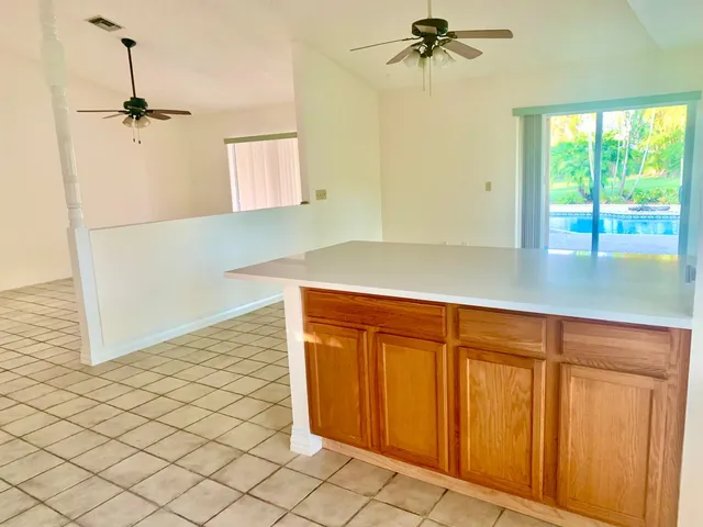 $3,300 | 107 Gibraltar Street, Royal Palm Beach, FL 33411