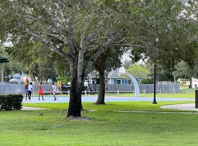 $3,300 | 107 Gibraltar Street, Royal Palm Beach, FL 33411