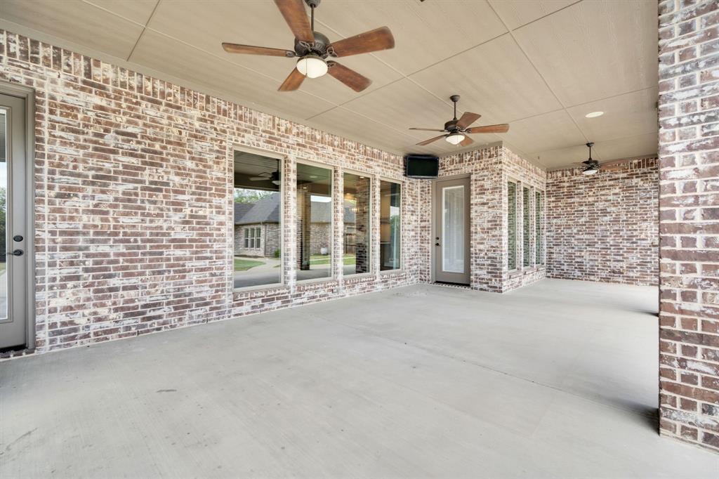 136 Sullivan Way Waxahachie, TX 75167 - Photo 28 of 40 a view of a livingroom with a large window
