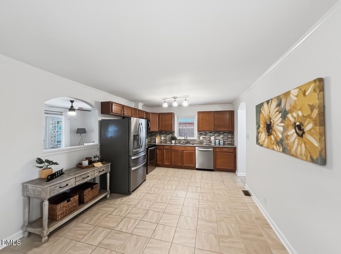 404 Cook Road Durham, NC 27713 - Photo 9 of 41 16