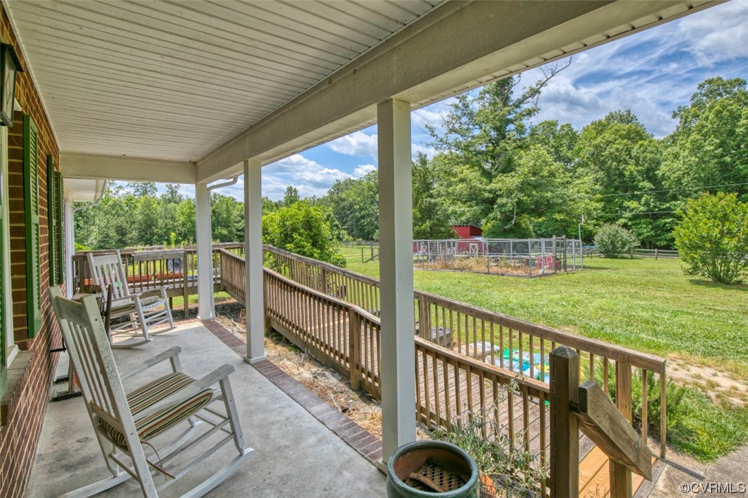 12700 Clarke Road Lanexa, VA 23089 - Photo 6 of 44 Gallery Image 6