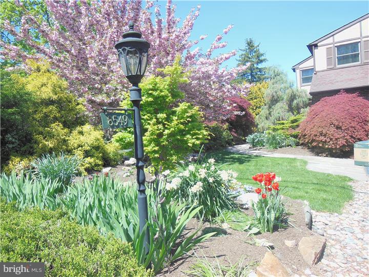 8549 Old Line Road Philadelphia, PA 19128 - Photo 1 of 25