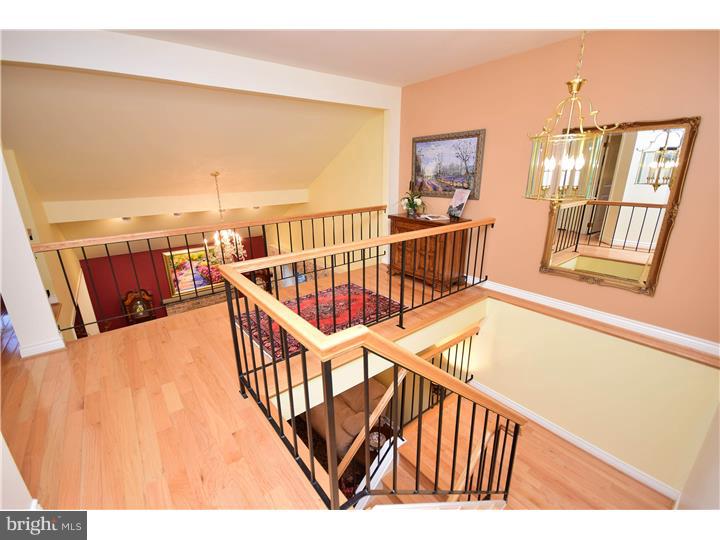 8549 Old Line Road Philadelphia, PA 19128 - Photo 9 of 25 Hallway