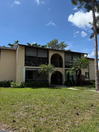 $1,450 | 422 Pine Glen Lane, Unit A1, Greenacres, FL 33463
