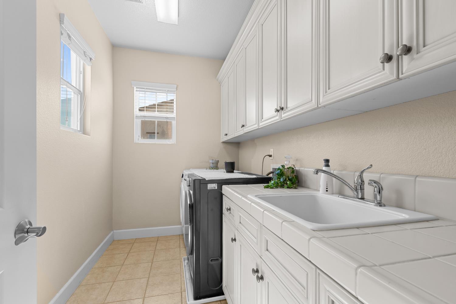 772 Pullman Court Rocklin, CA 95765 - Photo 56 of 93