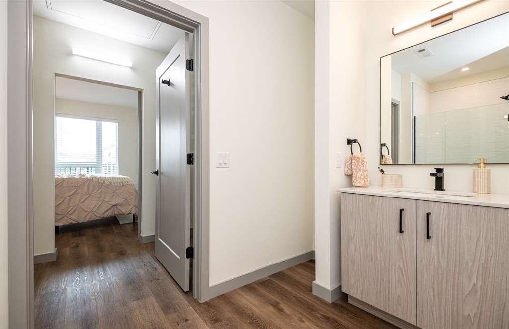 203 Lowell Street, Unit 115 Wilmington, MA 01887 - Photo 13 of 40