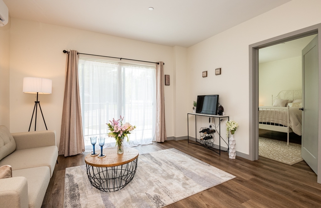 203 Lowell Street, Unit 115 Wilmington, MA 01887 - Photo 8 of 40