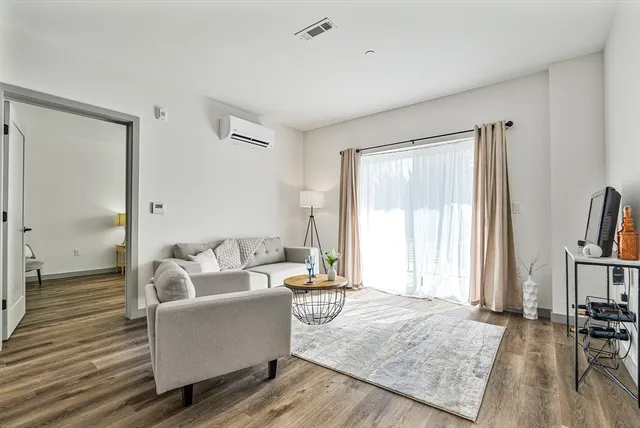 $599,000 | 203 Lowell Street, Unit 115, Wilmington, MA 01887