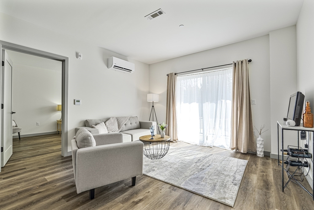 203 Lowell Street, Unit 115 Wilmington, MA 01887 - Photo 9 of 40