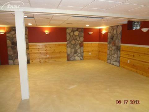 2425 Golf Club Road Howell, MI 48843 - Photo 17 of 18 20265521-16.JPG