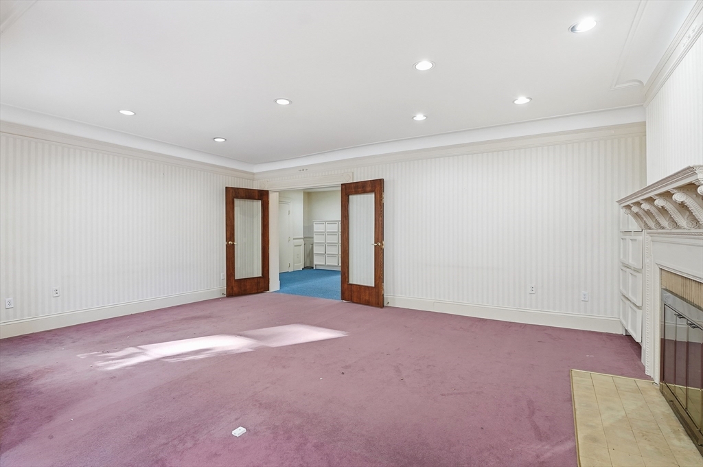 34 Elm Street Worcester, MA 01609 - Photo 9 of 42