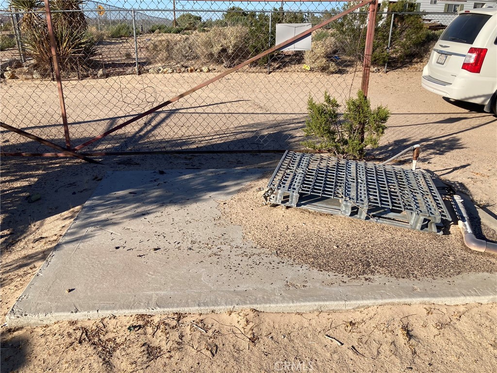 35127 Condor Road Newberry Springs, CA 92365 - Photo 55 of 60 a view of backyard of the house