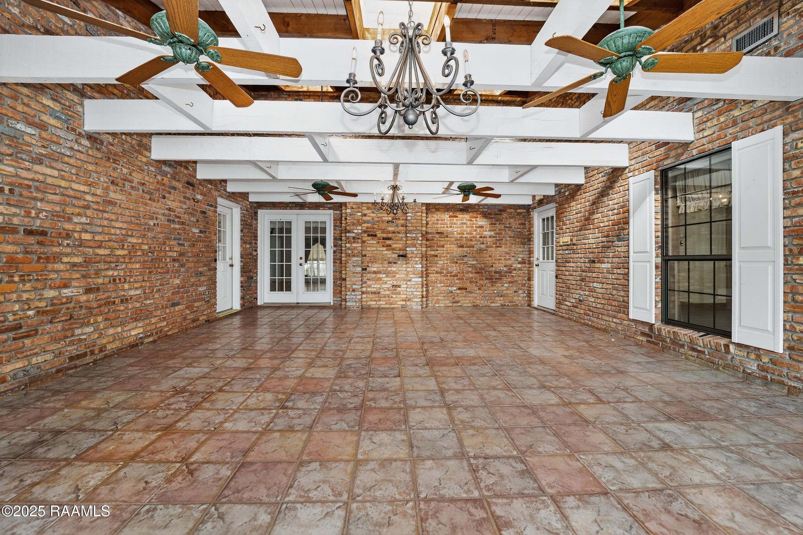 122 Finesse Road Carencro, LA 70520 - Photo 18 of 35 004_Atrium1