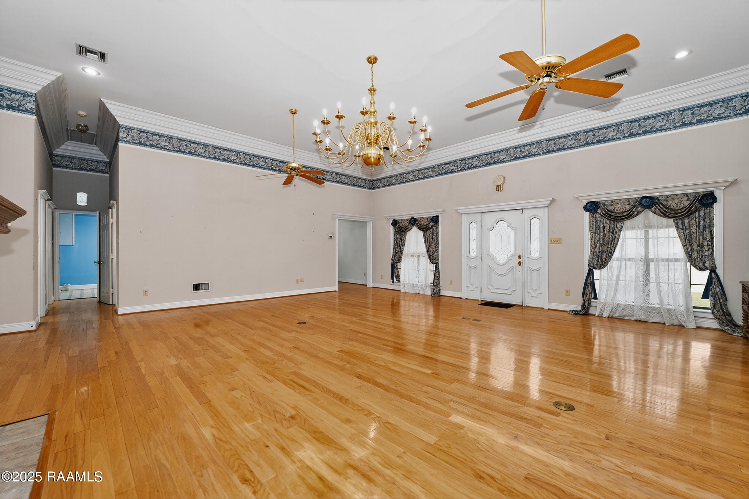 122 Finesse Road Carencro, LA 70520 - Photo 7 of 35 024_Living1