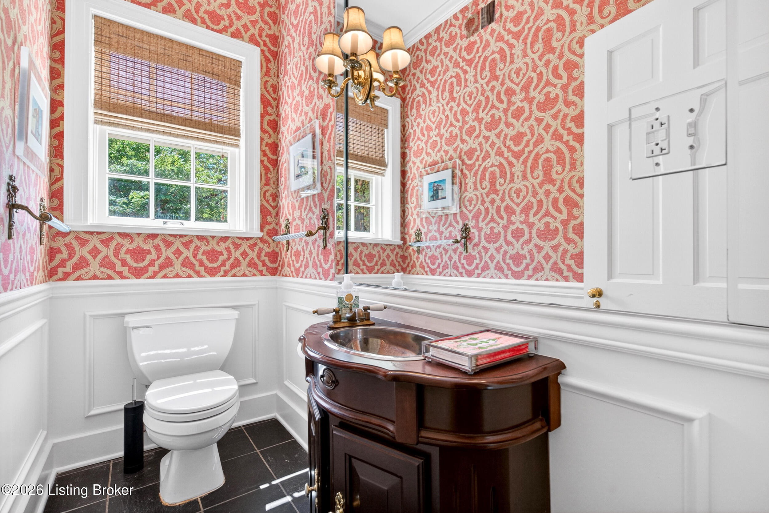 2942 Lexington Road Louisville, KY 40206 - Photo 17 of 40 17-Lexington Rd 2942