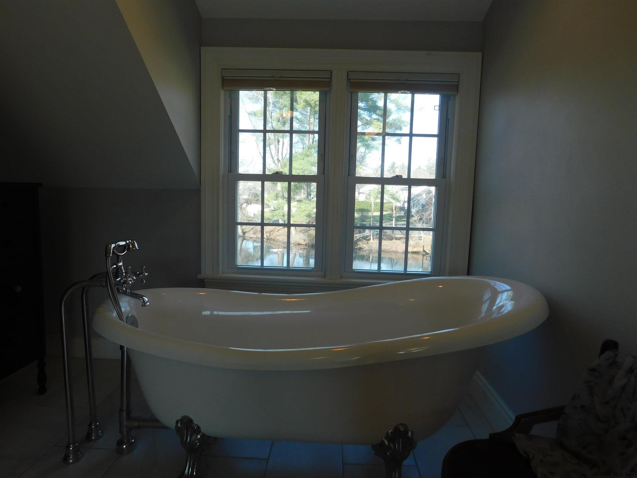 237 Bay Road Queensbury, NY 12804 - Photo 27 of 40 Photo 28