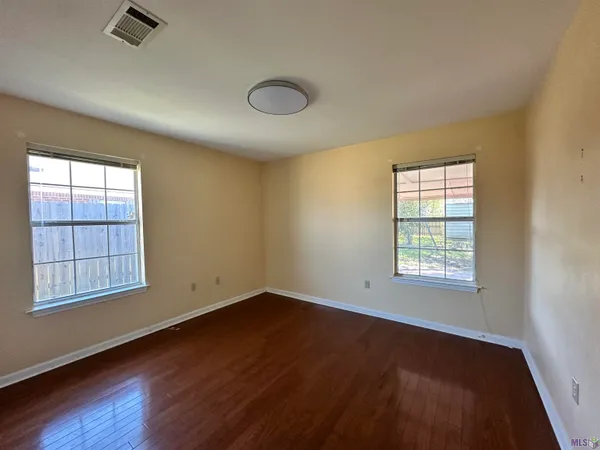 $158,240 | 4406 Fourchon Drive, Baker, LA 70714