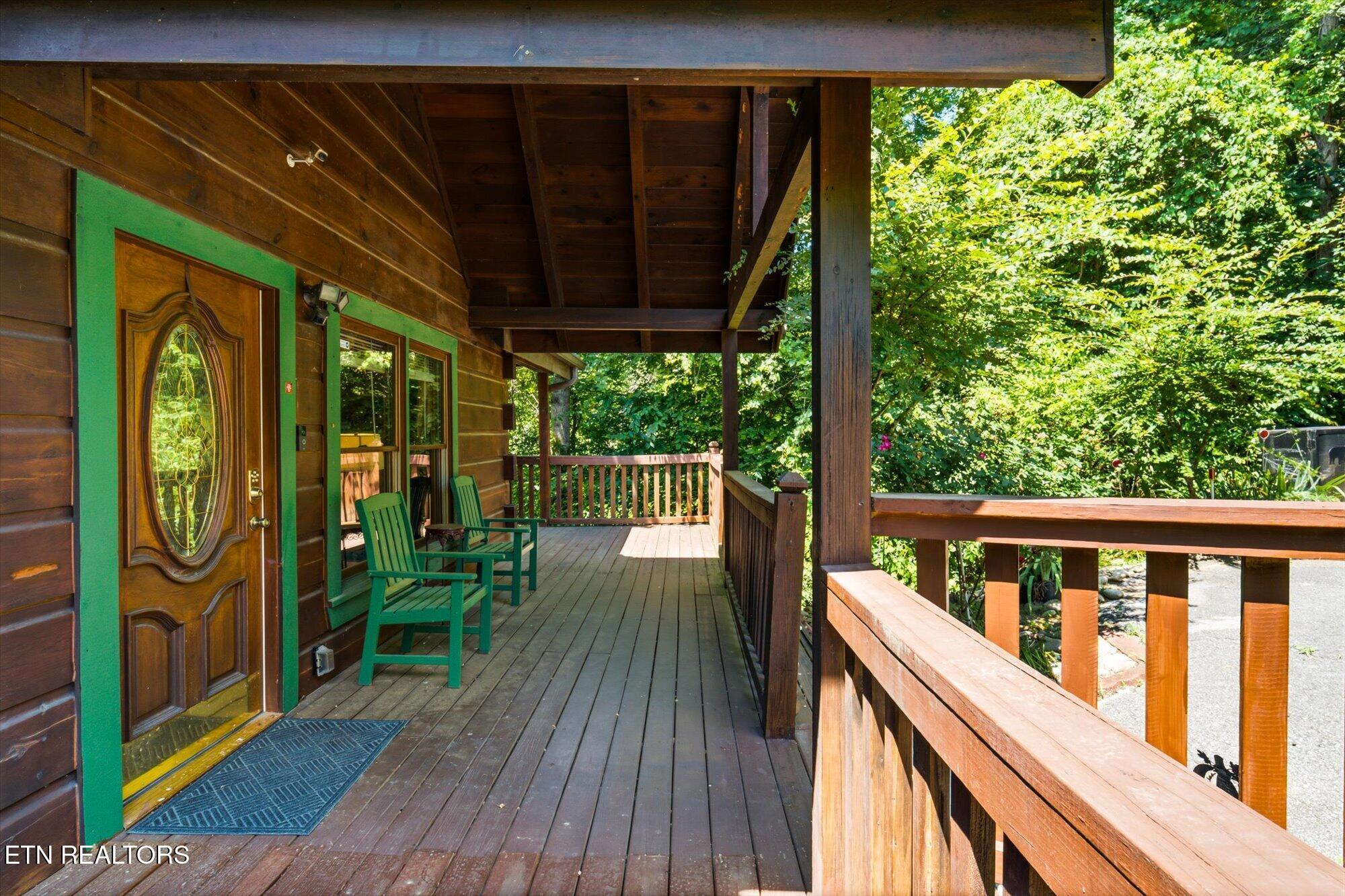 2606 Tree Top Way Pigeon Forge, TN 37863 - Photo 35 of 38 35